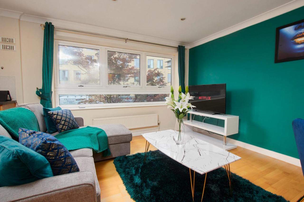 Exquisite Cambridge Abode - Sleeps 6 - Parking Appartamento Esterno foto