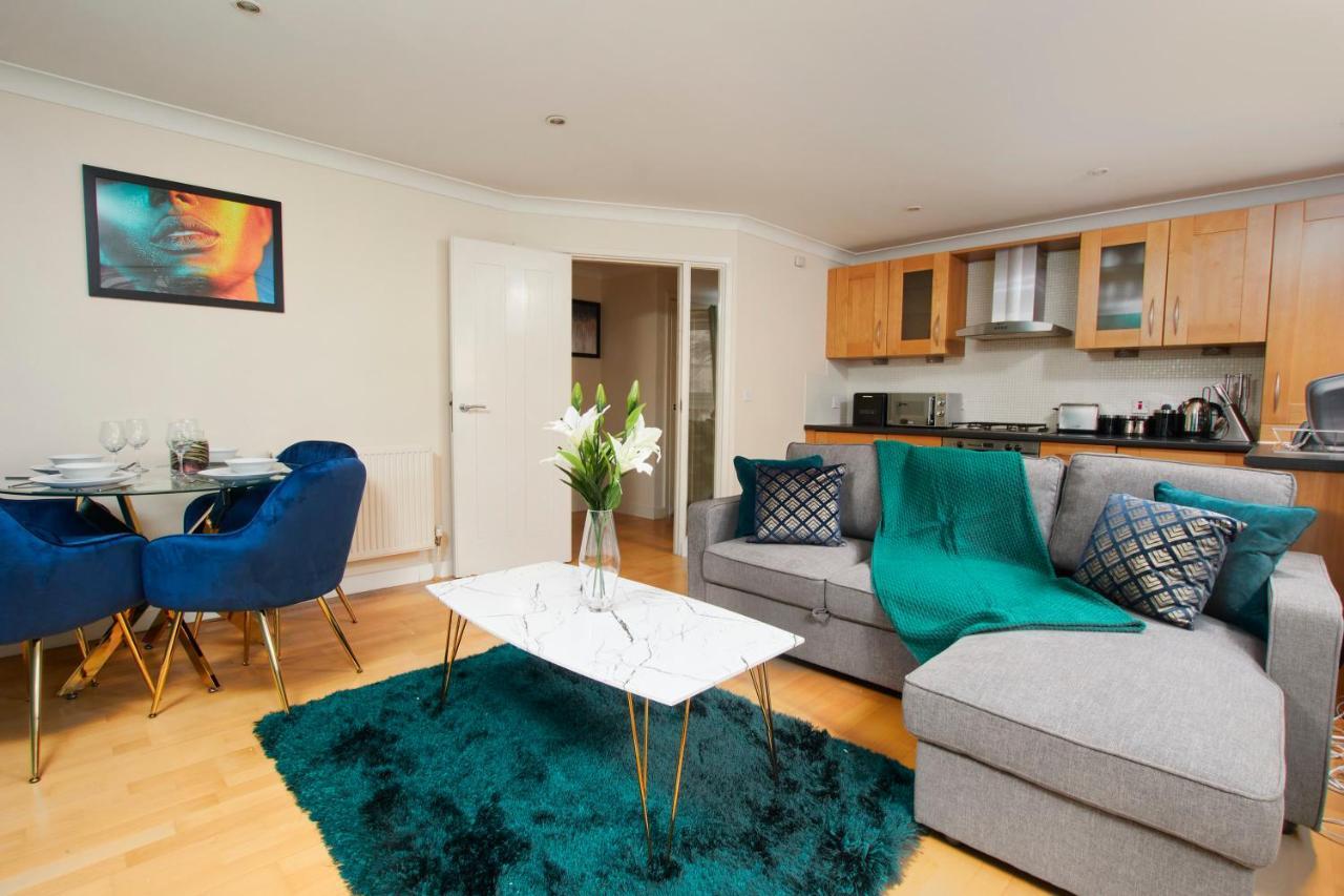 Exquisite Cambridge Abode - Sleeps 6 - Parking Appartamento Esterno foto