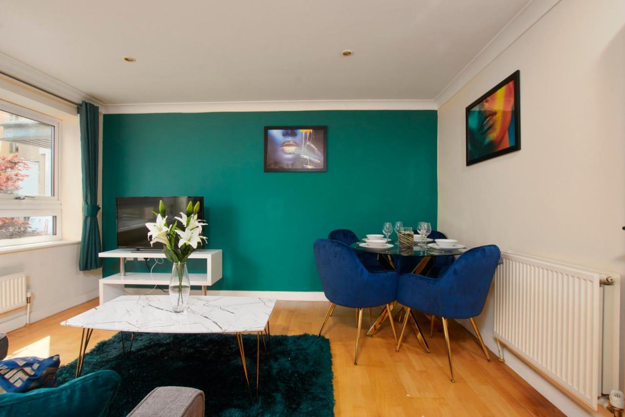 Exquisite Cambridge Abode - Sleeps 6 - Parking Appartamento Esterno foto