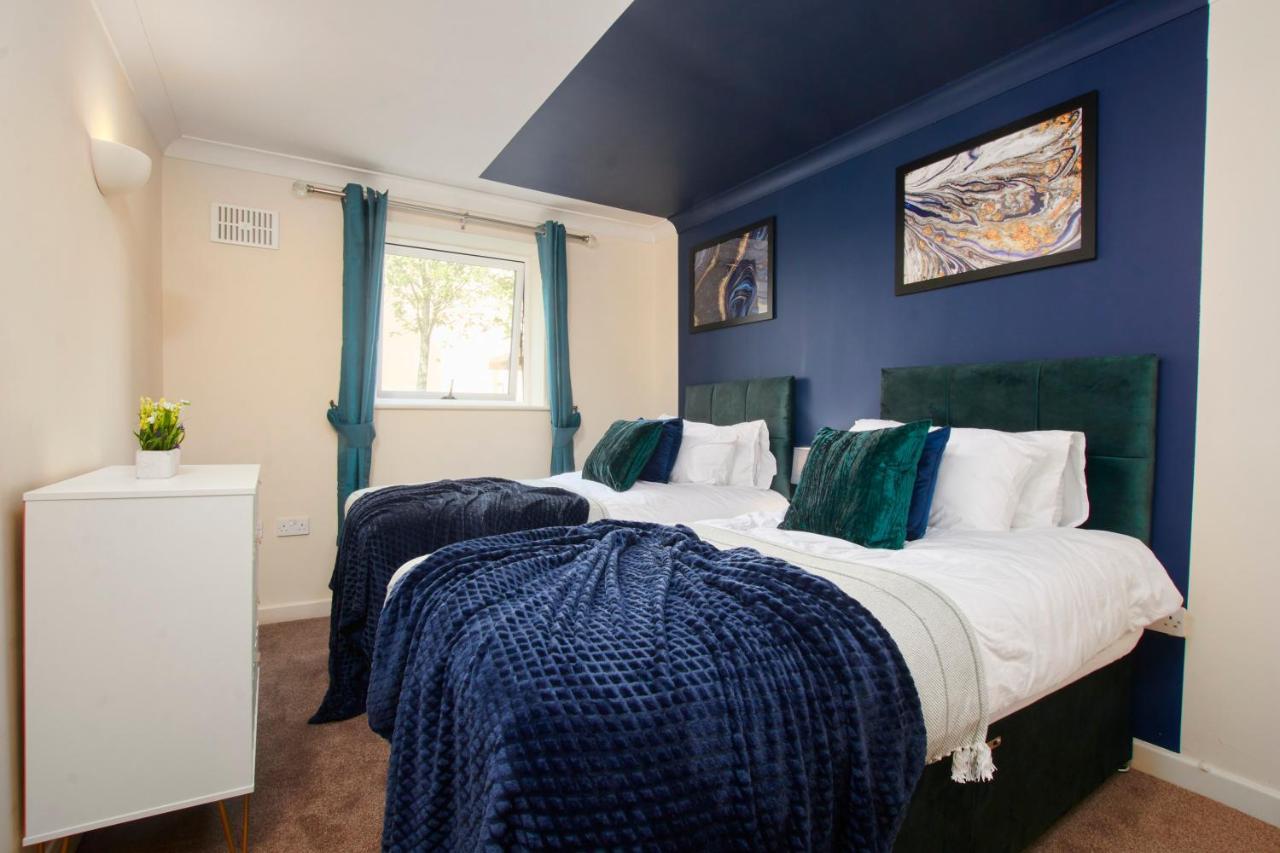 Exquisite Cambridge Abode - Sleeps 6 - Parking Appartamento Esterno foto