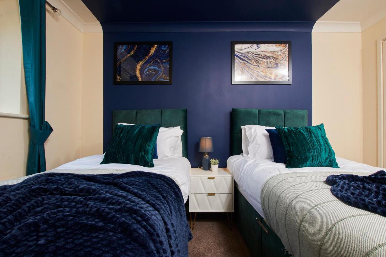 Exquisite Cambridge Abode - Sleeps 6 - Parking Appartamento Esterno foto