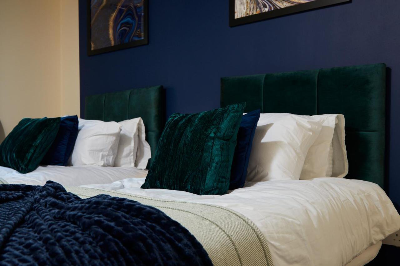 Exquisite Cambridge Abode - Sleeps 6 - Parking Appartamento Esterno foto